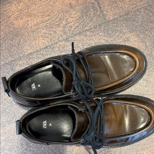 ZARA Women’s Brown Leather Lace-Up Shoes